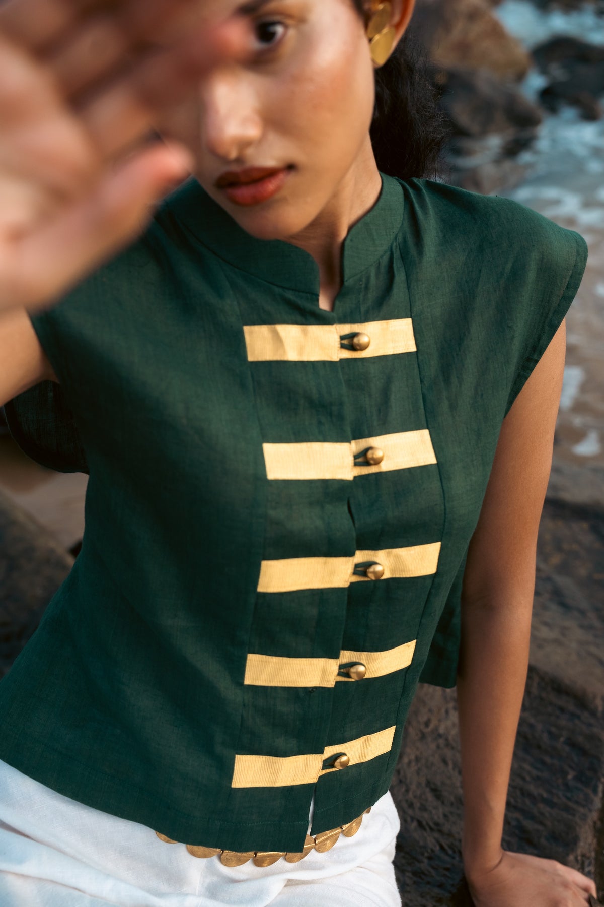 The Asiatica Top